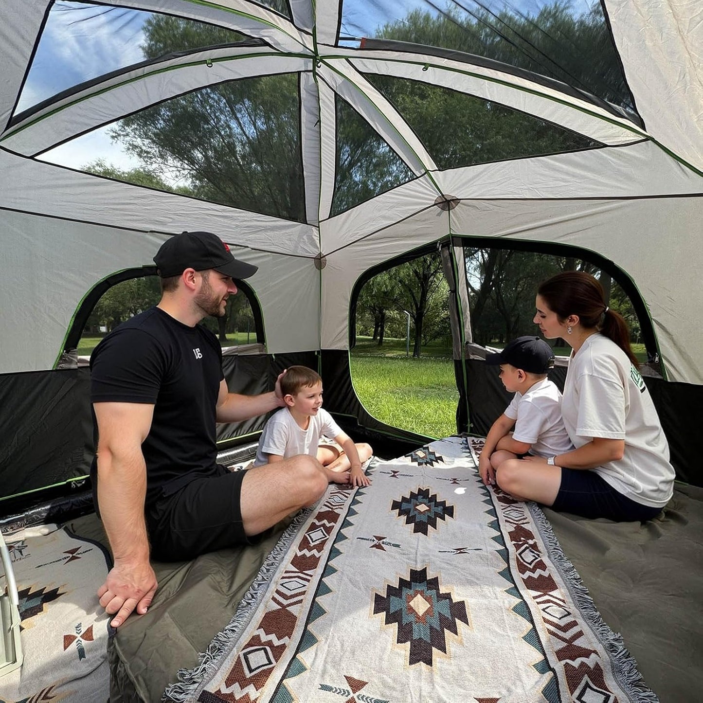 6 Person Camping Tent, Waterproof Easy Installation Camping Tent with Rainproof, Portable Large Family Cabin Tent with 5 Large Mesh Windows and Carrying Bag for Outdoor Camping and Hiking